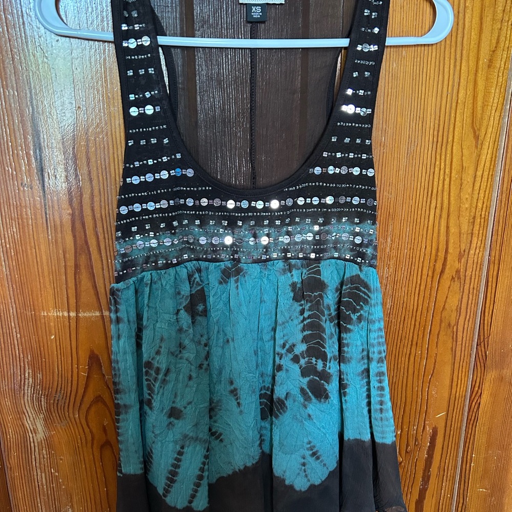 Brown and Teal Sleeveless Top with Sequins